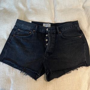 Agolde Parker Vintage cutoff short in washed black